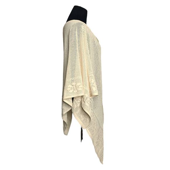 St. John by Marie beige off white knit poncho sweater One Size - Picture 6 of 15